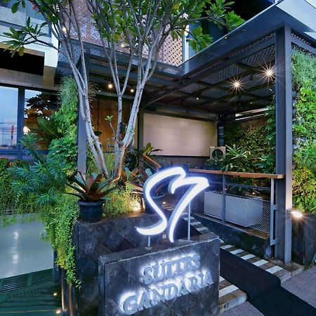 S7 Suites Gandaria Giacarta Esterno foto