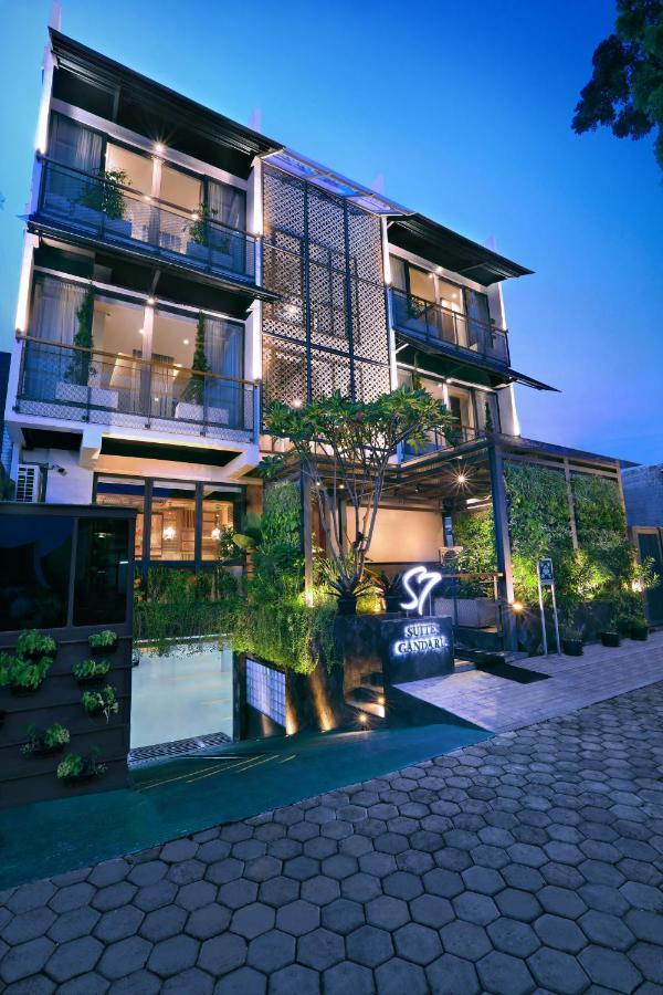 S7 Suites Gandaria Giacarta Esterno foto